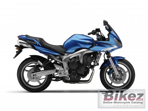 2009 Yamaha FZ6 Fazer S2 photo